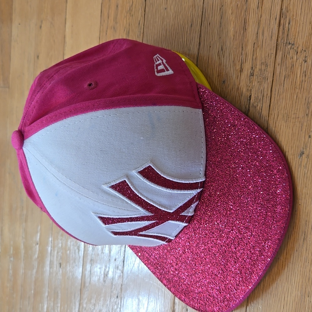 NY Yankees Baseeball Cap For Youth - Picture 2 of 9